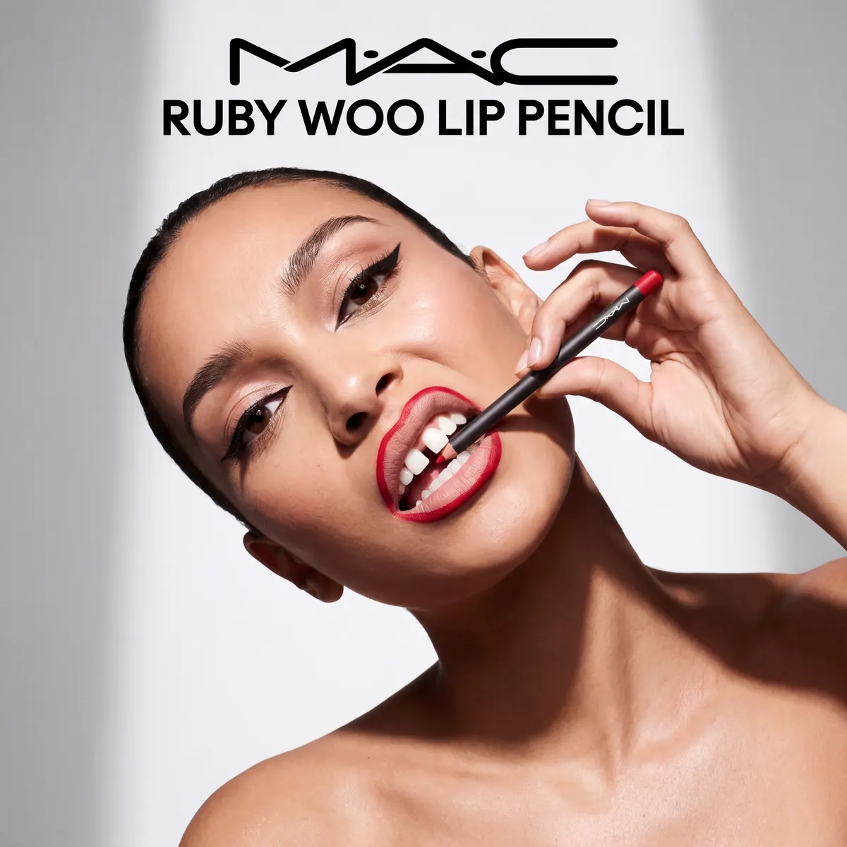 MAC Lip Pencil in Ruby Woo, frame 6