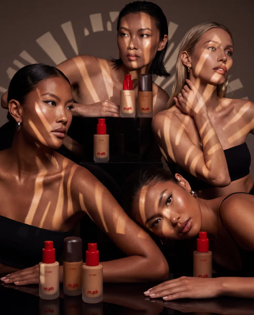 M.PH Le Skin Foundation, frame 3